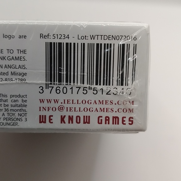 Welcome to the Dungeon Push-Your-Luck Board Game Card Game NEW SEALED - Picture 4 of 12